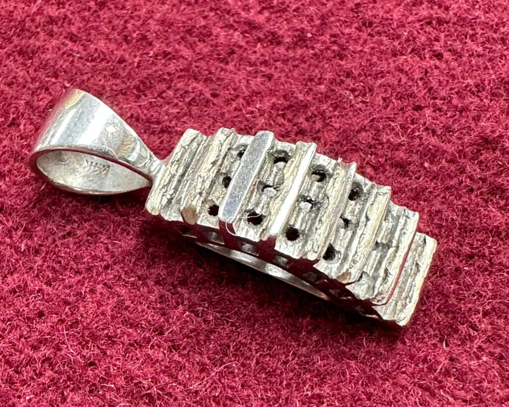Custom ring design before